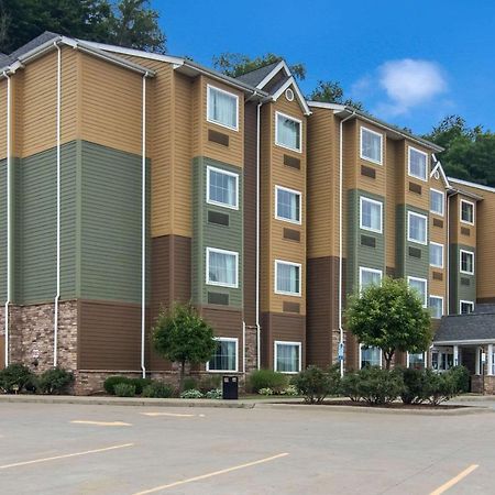 Sleep Inn & Suites Steubenville At The University Exterior foto