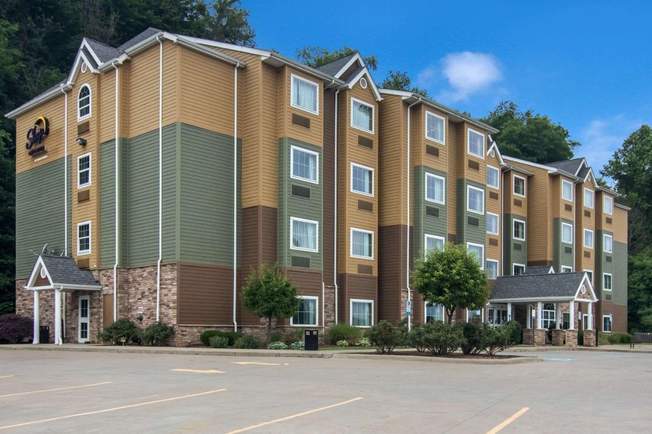 Sleep Inn & Suites Steubenville At The University Exterior foto